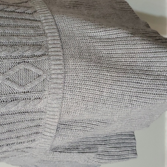 Talbots,  gray peplum sweater - Picture 3 of 7